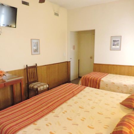 Hotel Galicia Trelew Luaran gambar