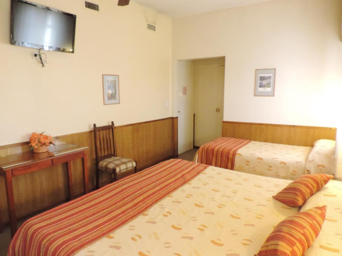 Hotel Galicia Trelew Luaran gambar
