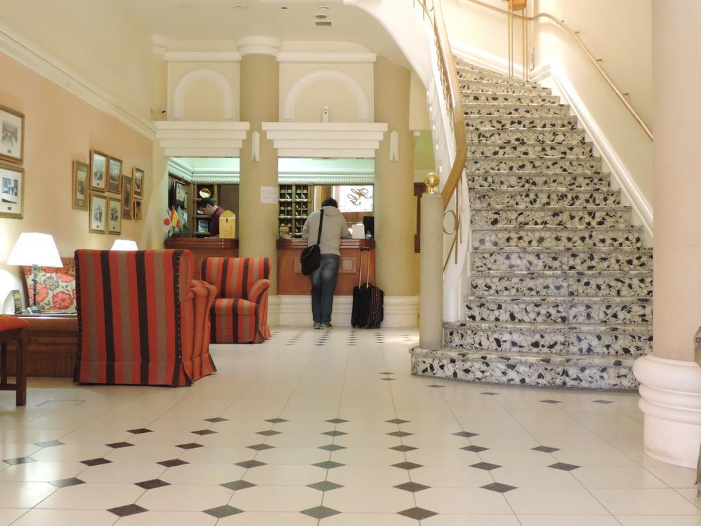 Hotel Galicia Trelew Luaran gambar