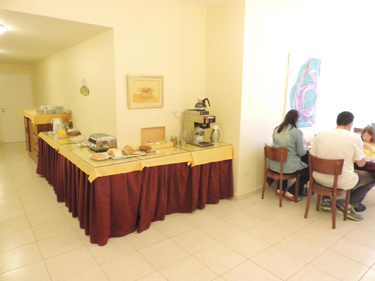 Hotel Galicia Trelew Luaran gambar